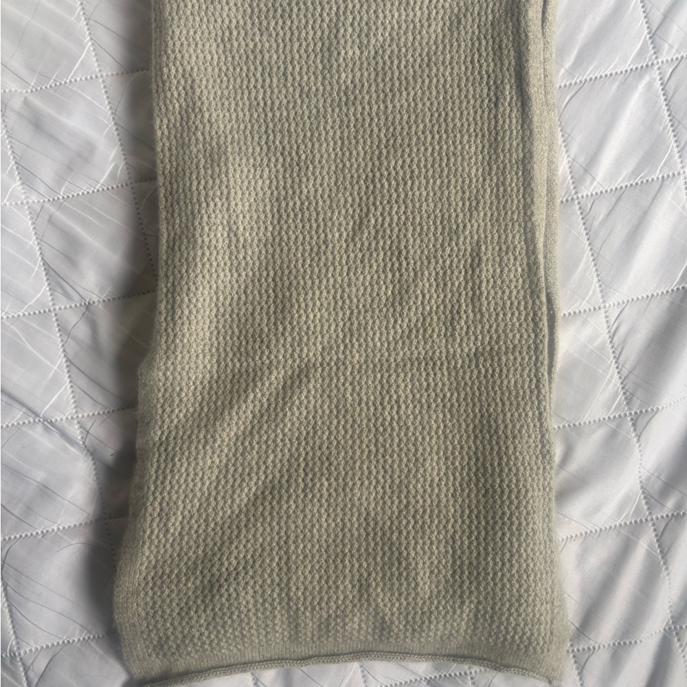Patagonia Cream Knit Scarf